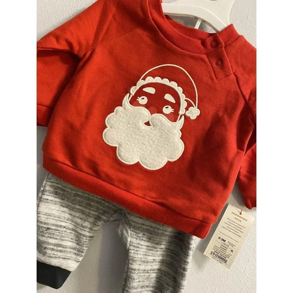 2 pc Toddler Boy 0-3 months Cat & Jack Santa Top & Bottom Set Red & Gray NWT - Picture 4 of 10